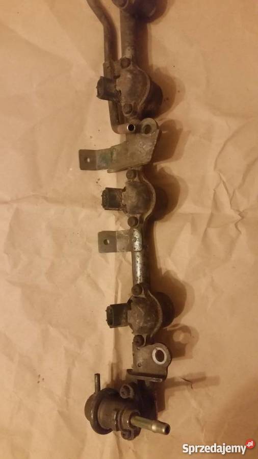 LISTWA WTRYSKOWA NISSAN ALMERA PRIMERA P11 20B Bielsk Podlaski