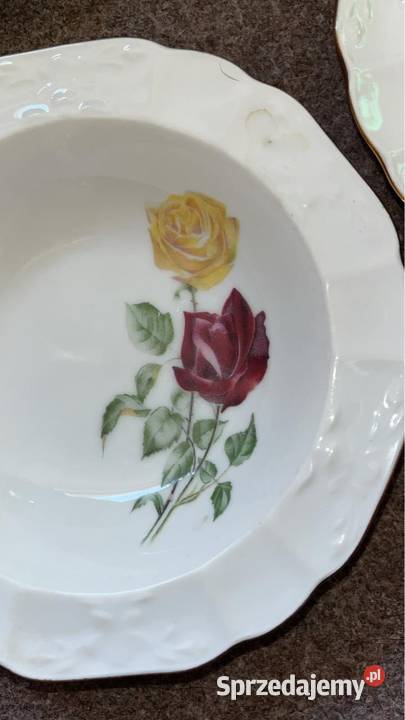 Miseczka z różami Biała porcelana z pasem złota Antyki, Sztuka, Kolekcje pomorskie Gdańsk