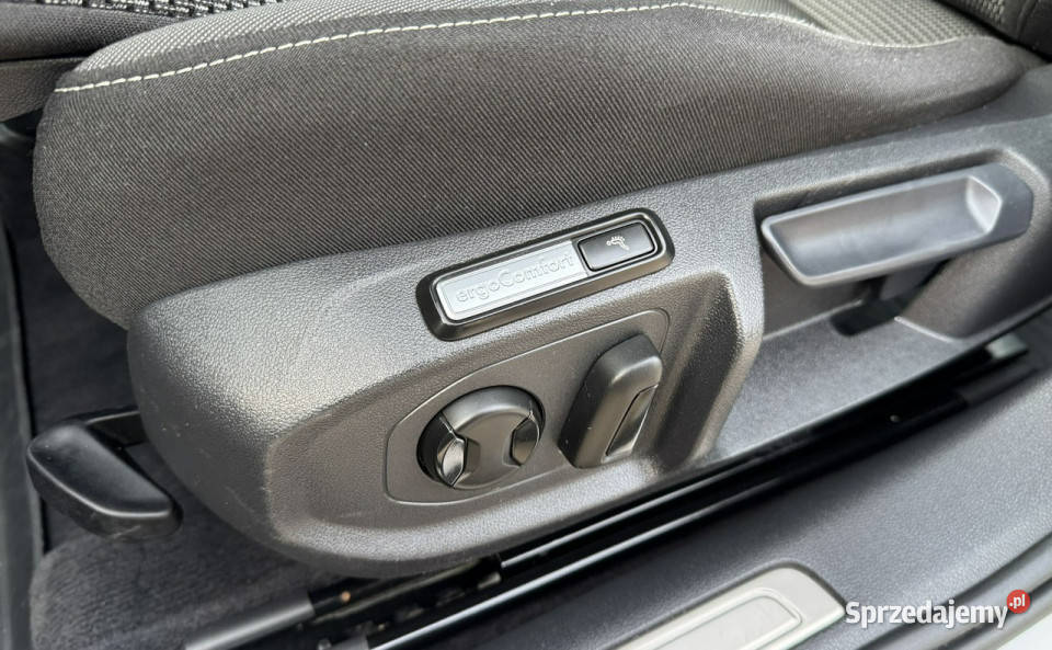 Volkswagen Arteon Essence 15 TSI 150 2018 Kielce