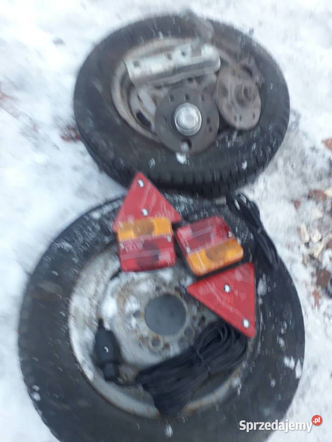 Pozostałość pszyczepce samochodowej Samro łódzkie