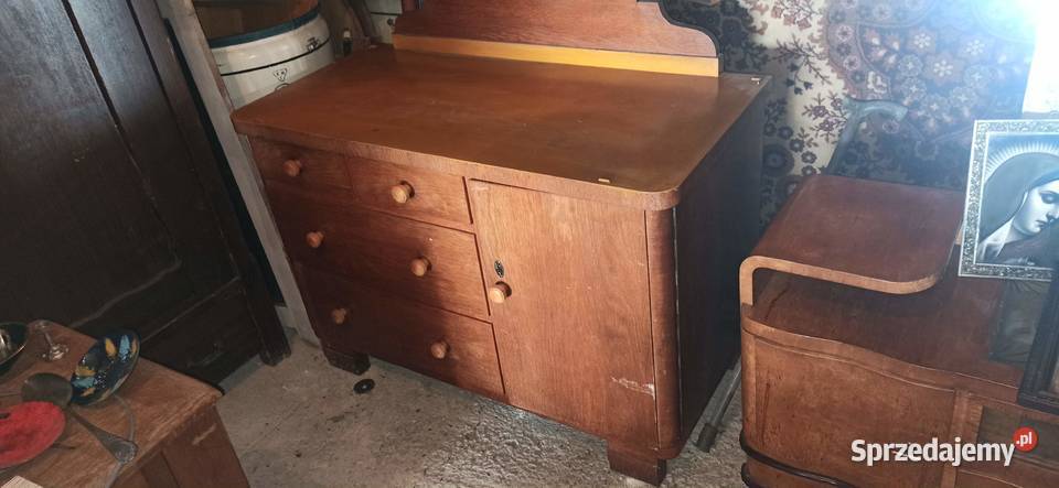 toaletka z czasów PRL Chorzew