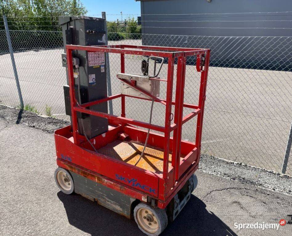 Skyjack SJ16 Podnośnik masztowy samojezdny 49m Końskowola