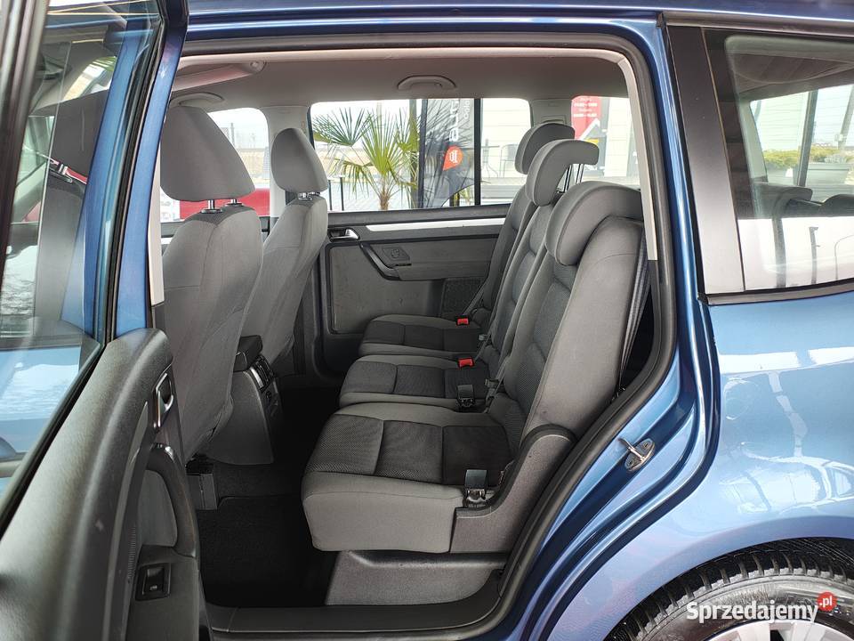 VOLKSWAGEN TOURAN 16TDI 7OSOBOWY PIĘKNY KOLOR radio podkarpackie