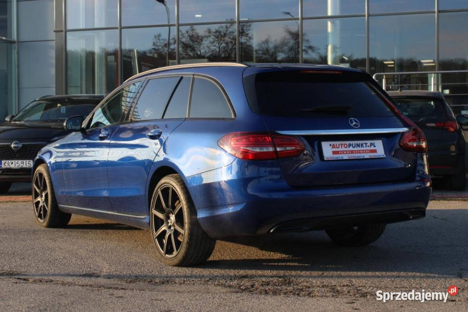 MercedesBenz Klasa C 2020r Carplay Podgrz Fotele 127968km
