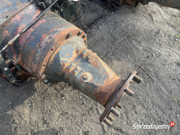 Zwolnica tył Ursus Zetor 4 cylindrowy Gniezno