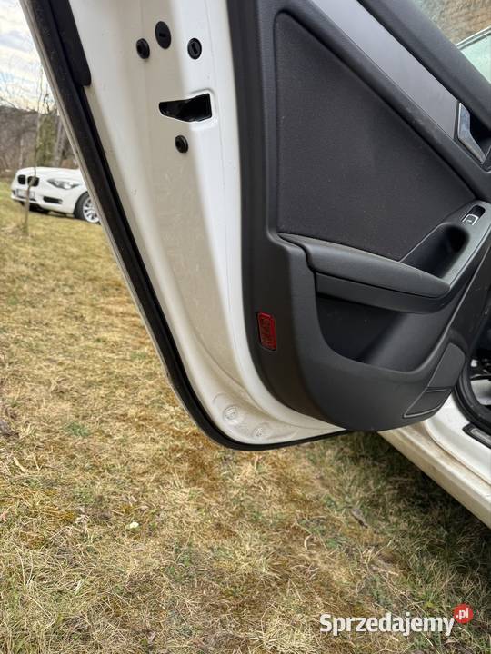 Drzwi lewy tył audi a4b8 lift lakier LY9C małopolskie