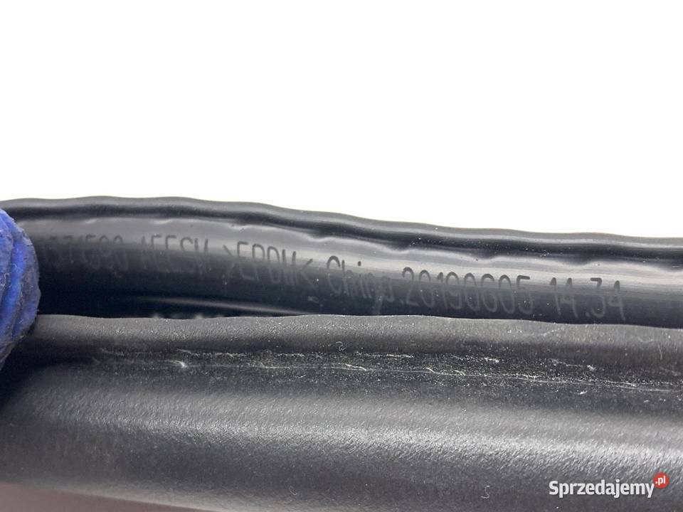 USZCZELKA DRZWI TYŁ LEWA VOLVO S90 II osobowe Uszczelki