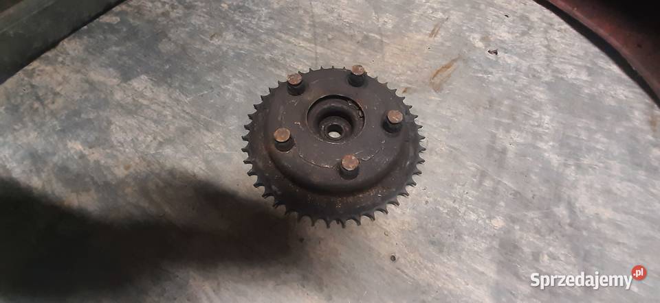 WSK 125 Zabierak zębatka metalowy Turek