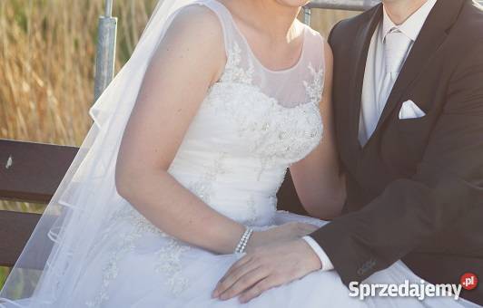 Suknia ślubna r3840 do Police