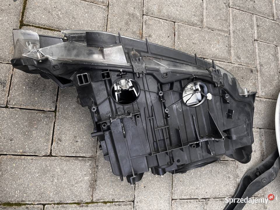Bmw f30 przedlift 2014 lampa lewa przód led wielkopolskie Grońsko