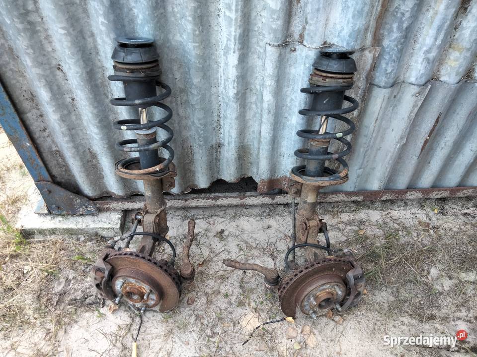 CHEVROLET LACETTI HB 5d kanapa tylna tapicerka Wyposażenie wnętrza