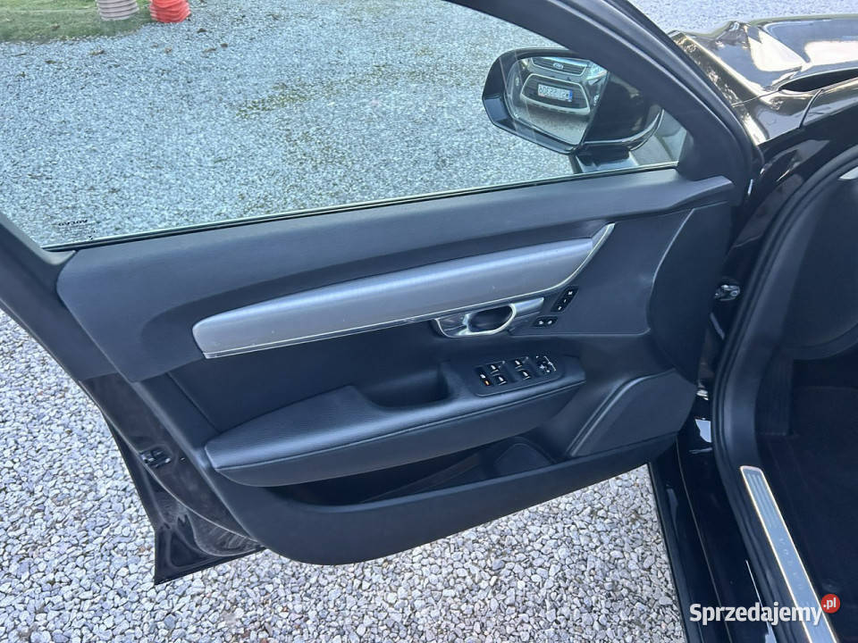 Volvo V90 Super stan zarejestrowany w Polsce elektryczne lusterka mazowieckie