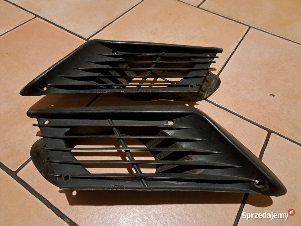 Wloty powietrza Fiat 126p ST FL EL osobowe Leszno