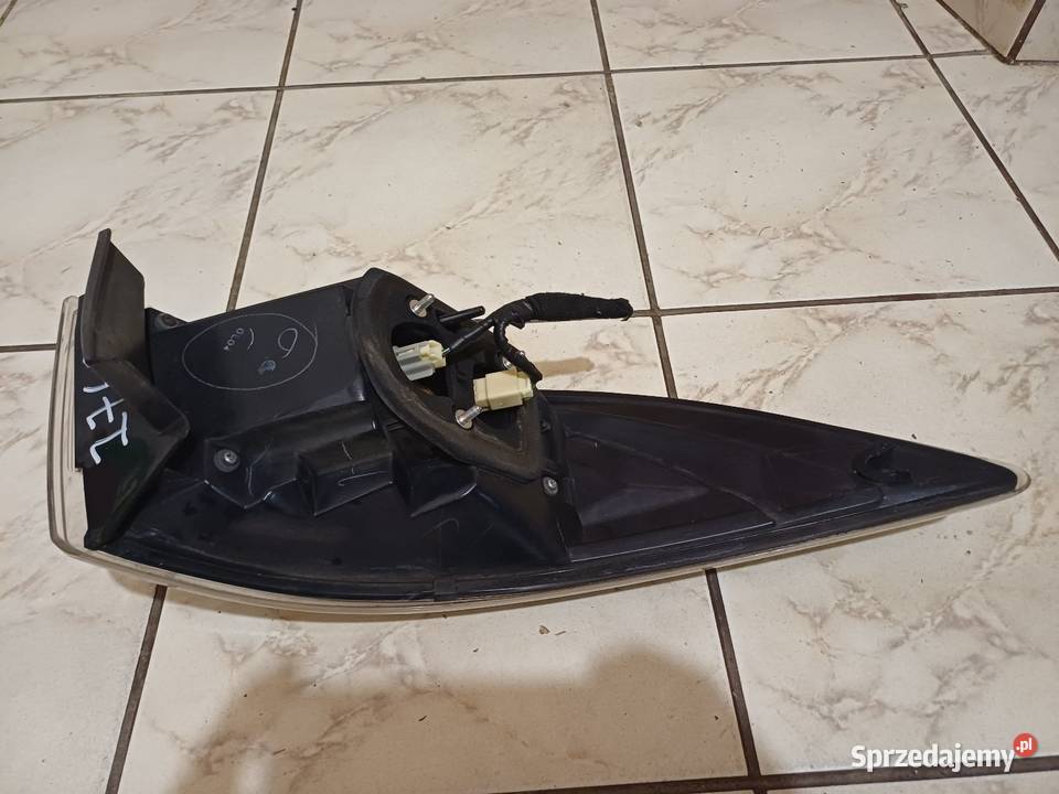 Lampa tylna prawa Mazda 6 Kombi GH 2011 r małopolskie Domiarki