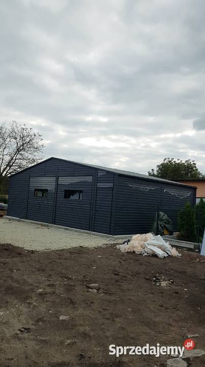 Garaże Blaszane Nowoczesny wygląd Architektura ogrodowa Limanowa