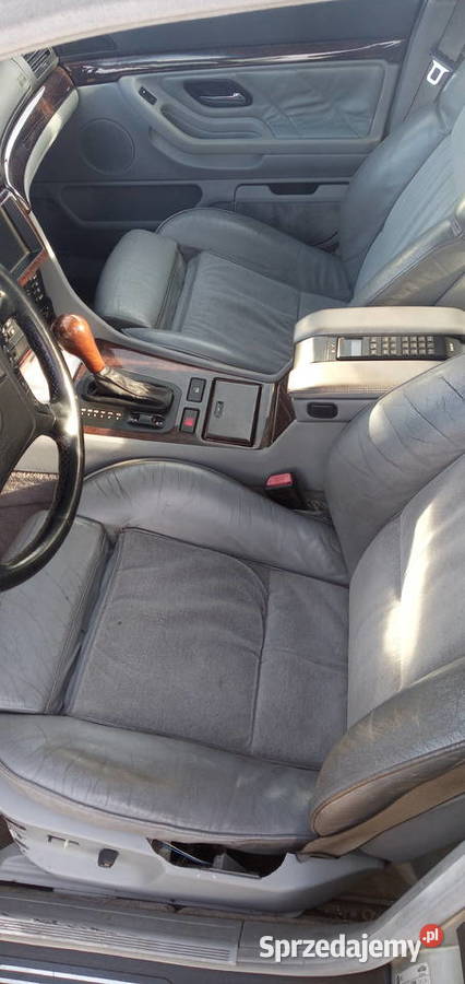 BMW E38 M60B40 automat Piasek