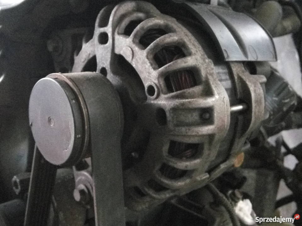 15 dci Alternator 231002949R F 000 BLO 719 Jarocin