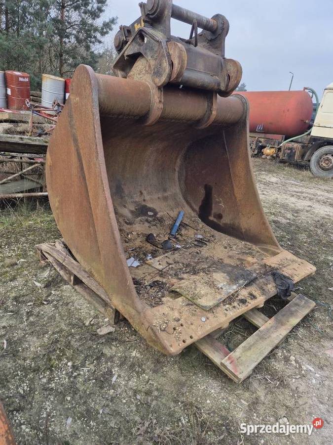 Łyżka do koparki liebherr Młyniec Pierwszy