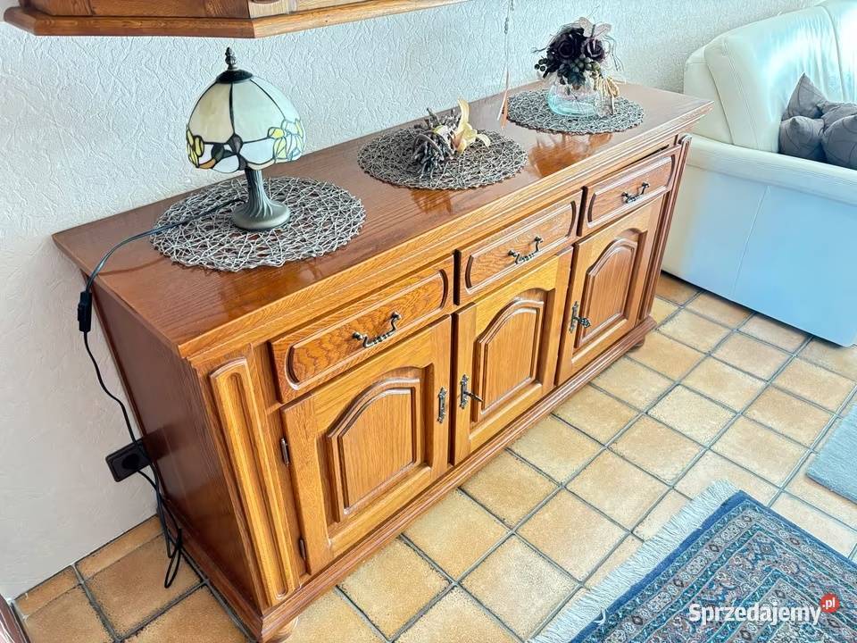 Komoda dębowa z witryną zawieszaną komoda