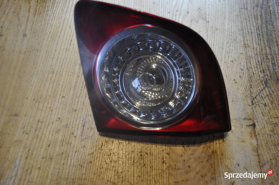 Lampa Tylna Lewa prawa w klapę VW Golf V Plus Lampy tylne Sierakowice