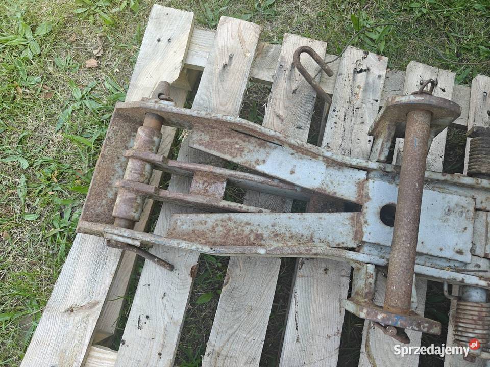Ursus c335 c330 zaczep dolny Przytyk