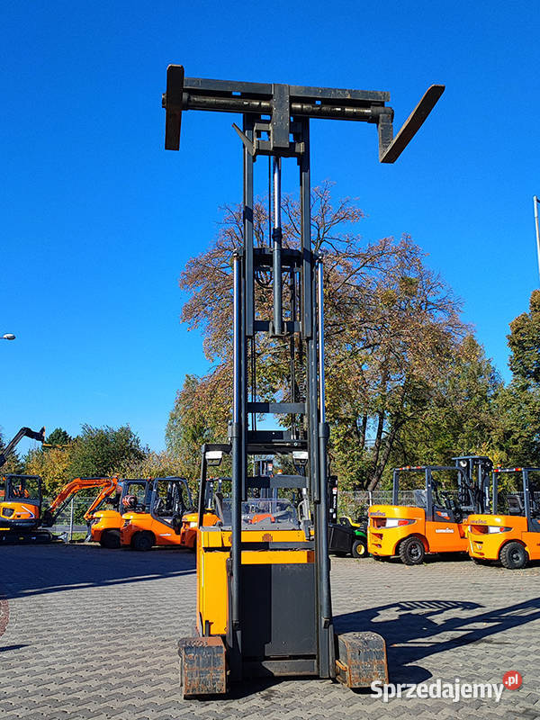 Wózek widłowy elektryczny reach truck Still Wózki widłowe Kęty
