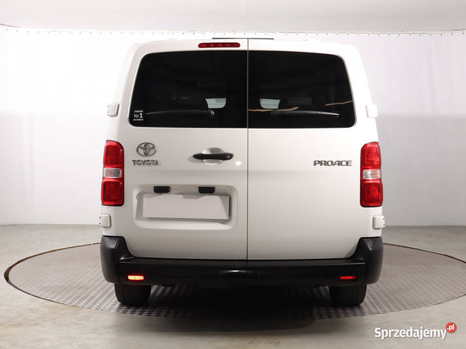Toyota ProAce 20 D4D przyciemniane szyby sprzedam