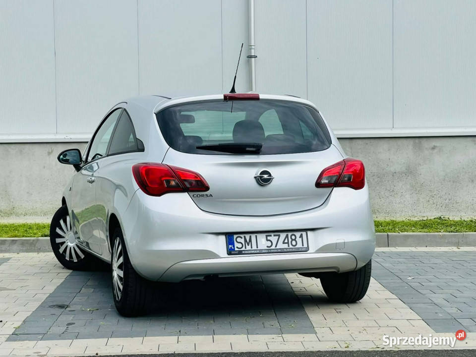Opel Corsa Opel Corsa E 14 Benzyna 90 2014 186 E gniazdo USB Mikołów