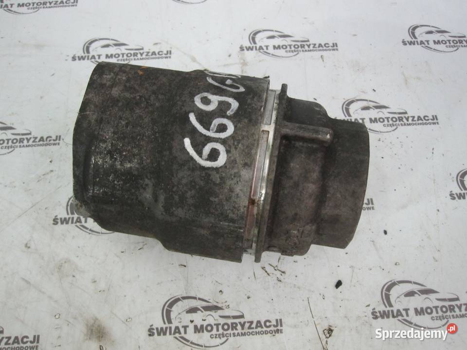 Toyota Avensis T27 22 D4D 1ADFTV 12r obudowa