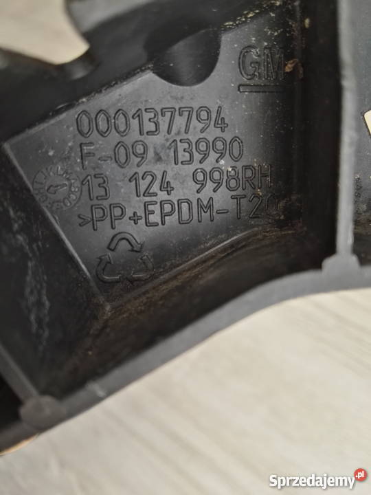 OPEL ZAFIRA B Prawy Ślizg Zderzaka Przód Motoryzacja Międzychód