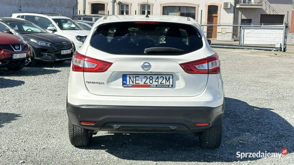 Nissan Qashqai Benzyna Moc 163 Zarejestrowany Rok produkcji 2015 Elbląg