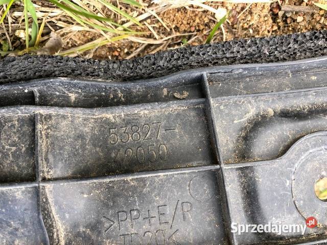 Osłona błotnika prawego Toyota RAV4 IV Białystok sprzedam