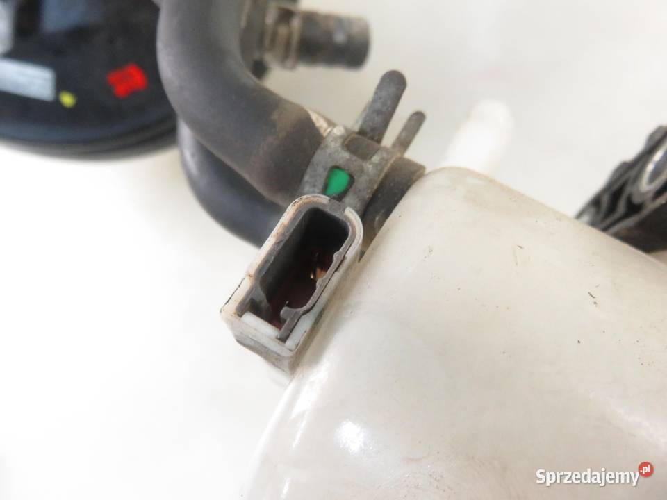 SERWO MITSUBISHI OUTLANDER I 20 F01G06107T