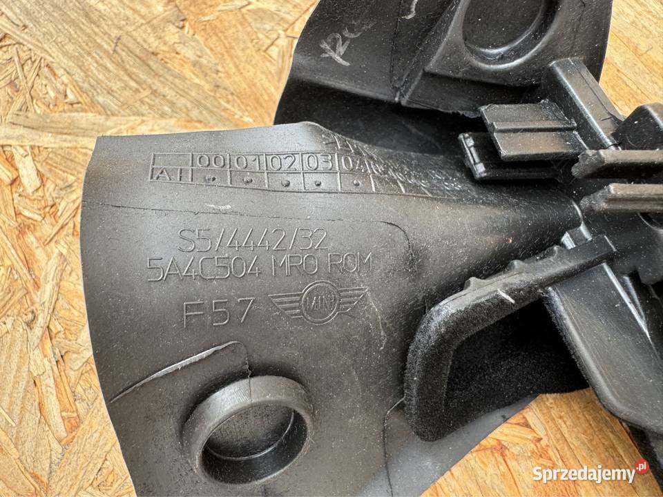 Uszczelka szyby drzwi prawych bmw cooper F57 Międzychód