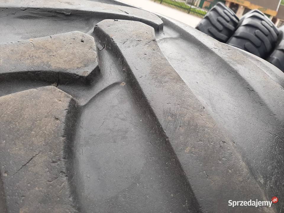 2x Opona używana rolnicza 65045225 65045R225 BKT Zaścianki
