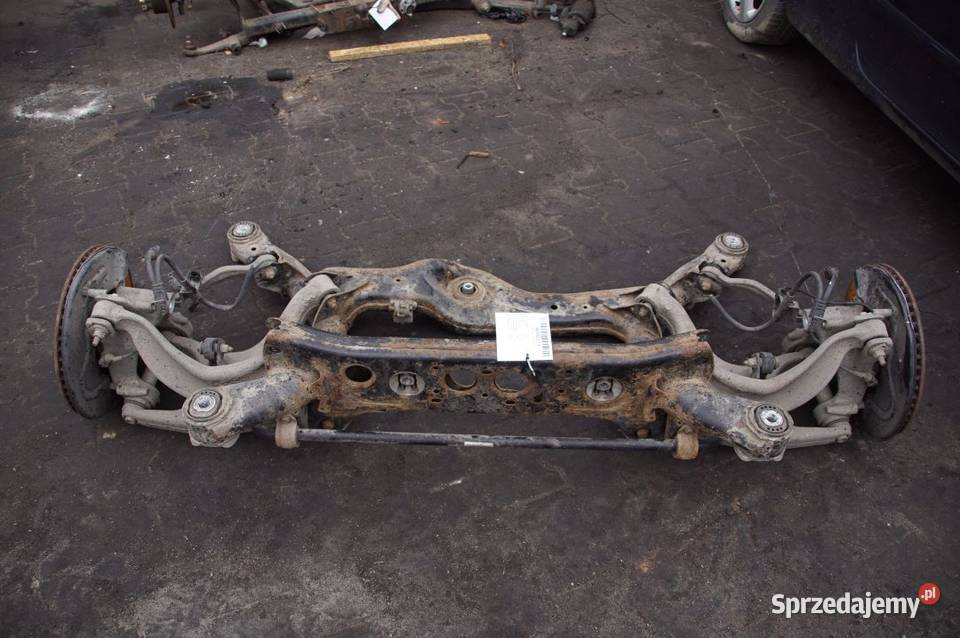 BELKA SANKI TYŁ AUDI A8 D4 Lipno sprzedam