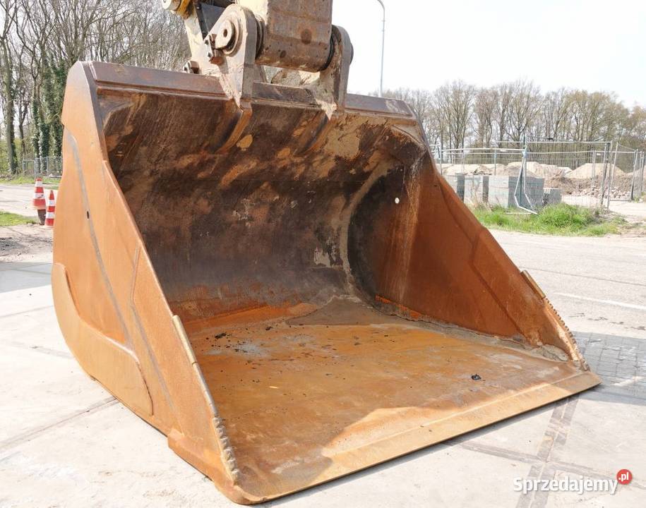 Caterpillar 374D lubelskie Lubiczyn