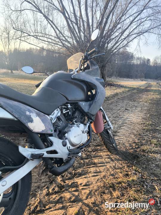 Honda Varadero 125 możliwa zamiana Rok produkcji 2005 Przedmoście