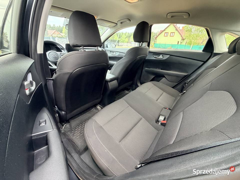 Kia Forte sedan benzyna USA automat CarPlay Ceed przyciemniane szyby mazowieckie Kadzidło