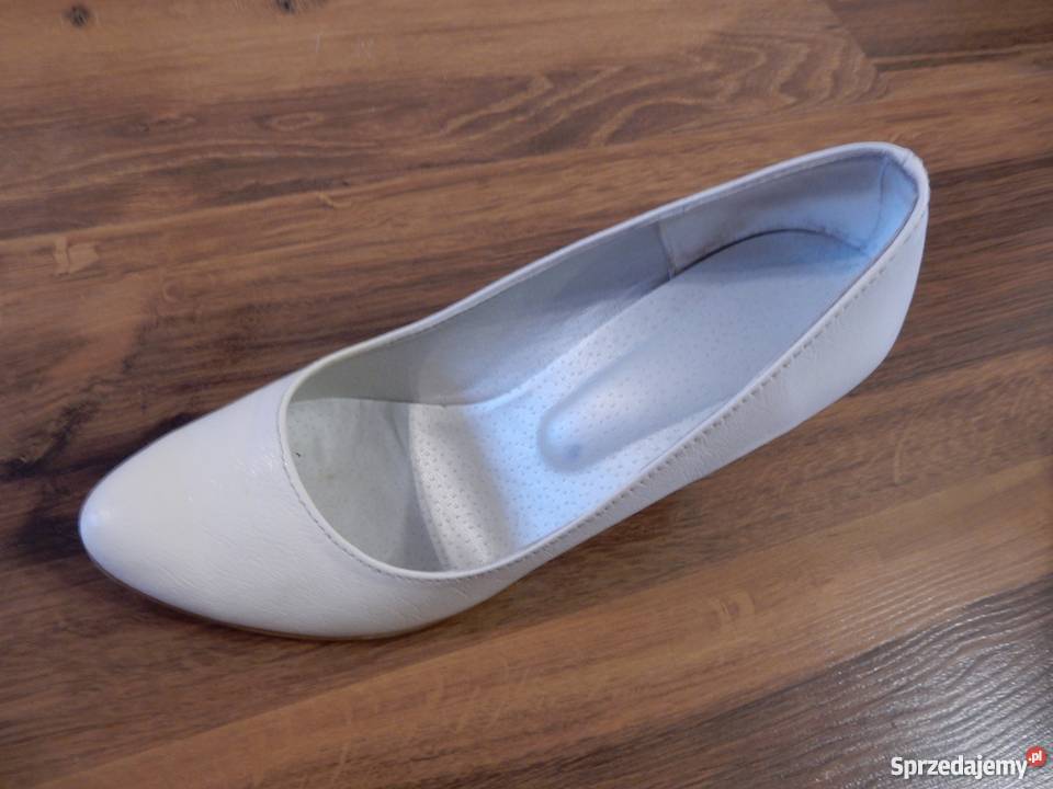 Buty do ślubu czółenka ecru ivory ślubne 38 Rozmiar 38 Tarnowskie Góry