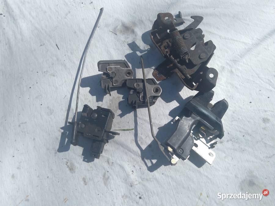 Zamek BMW 5 E34 1 osobowe Poniatowa