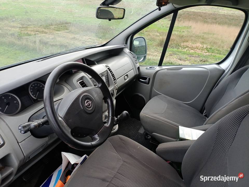 Opel Vivaro brygadowka L2 H1 5 osobowy lubelskie Przybysławice