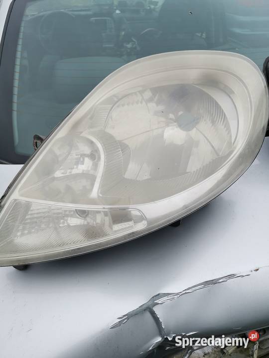 Sprzedam lampę lewy przód reno trafic Lewe sprzedam