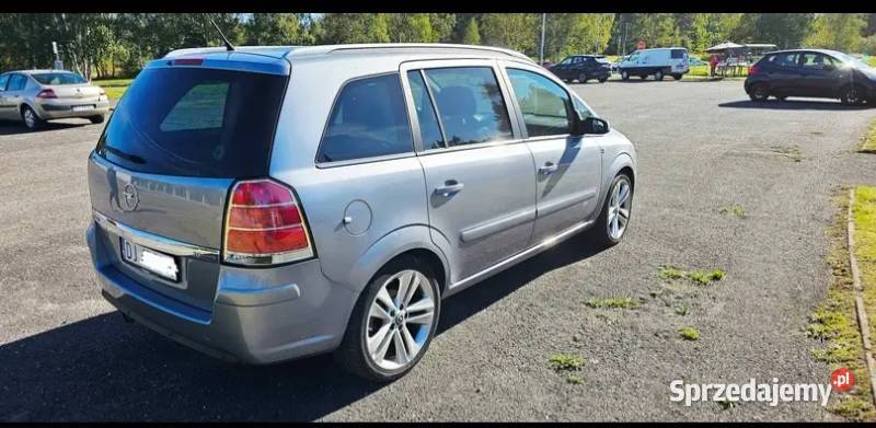 Opel Zafira 2005r 20 Jelenia Góra