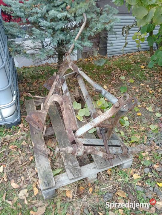 Pług konny przerobiony do ciągnika Nowy Sącz