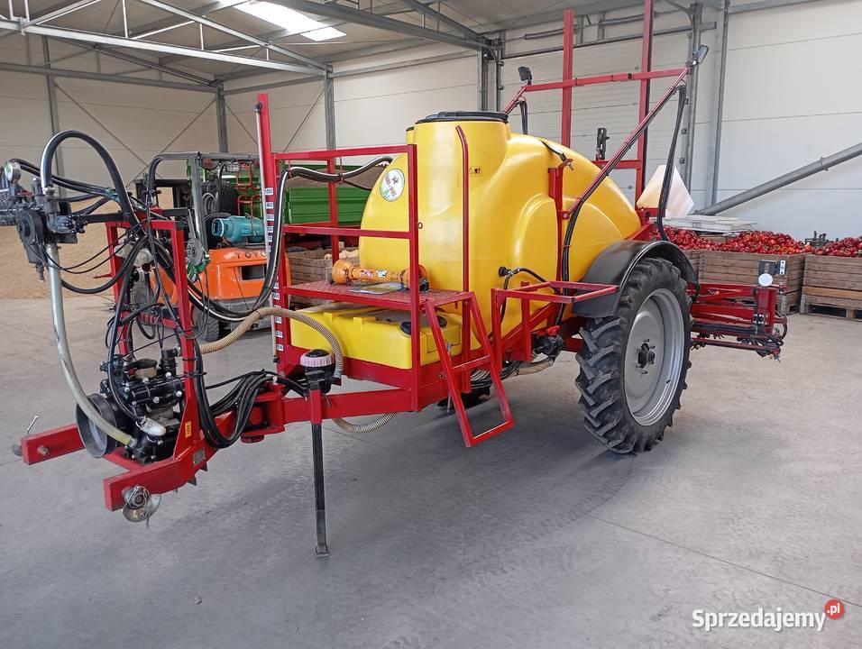 Opryskiwacz ciągany Tad len 1500l15m Opryskiwacze