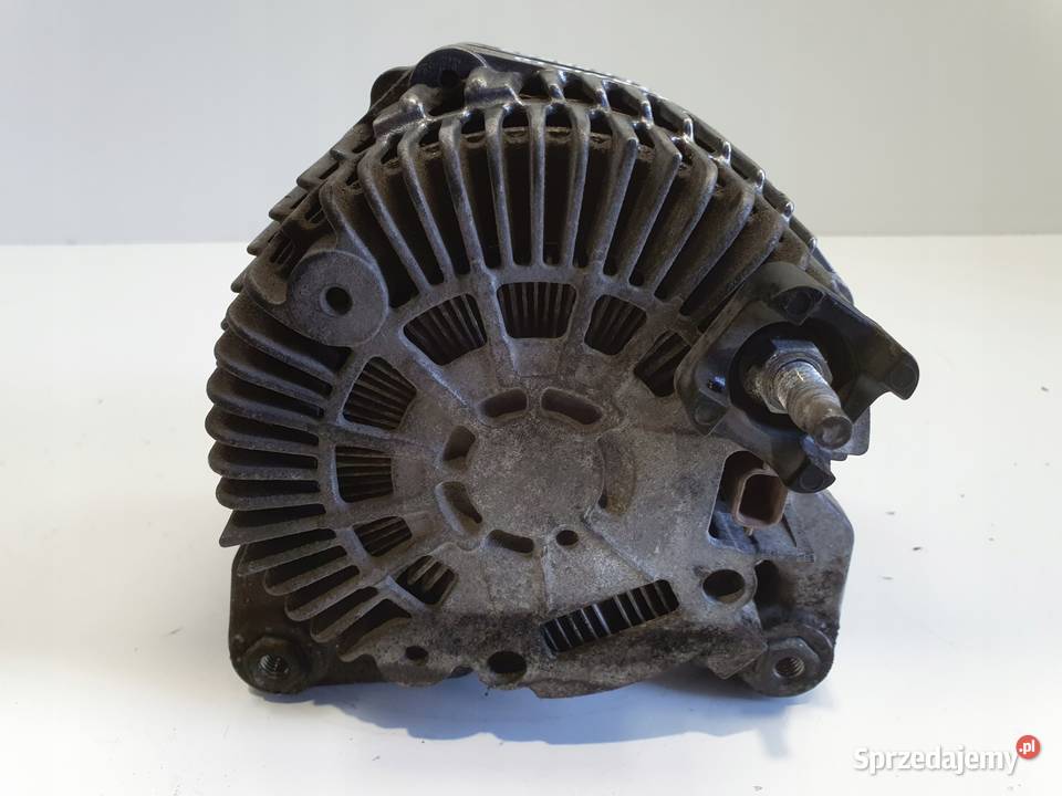 Renault Megane III Scenic III 15 DCI ALTERNATOR