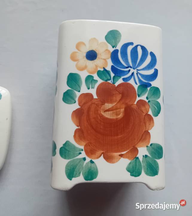 Fajansowy ręcznie malowany pojemnik kuchenny Koźminek