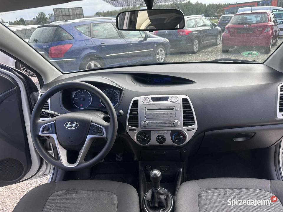 Hyundai i20 Niski Przebieg 87 Klimatyzacja nieuszkodzony Ładna