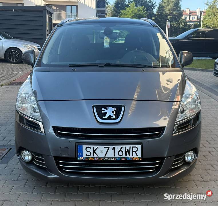 Peugeot 5008 16 benz 7osobowy grafitowy